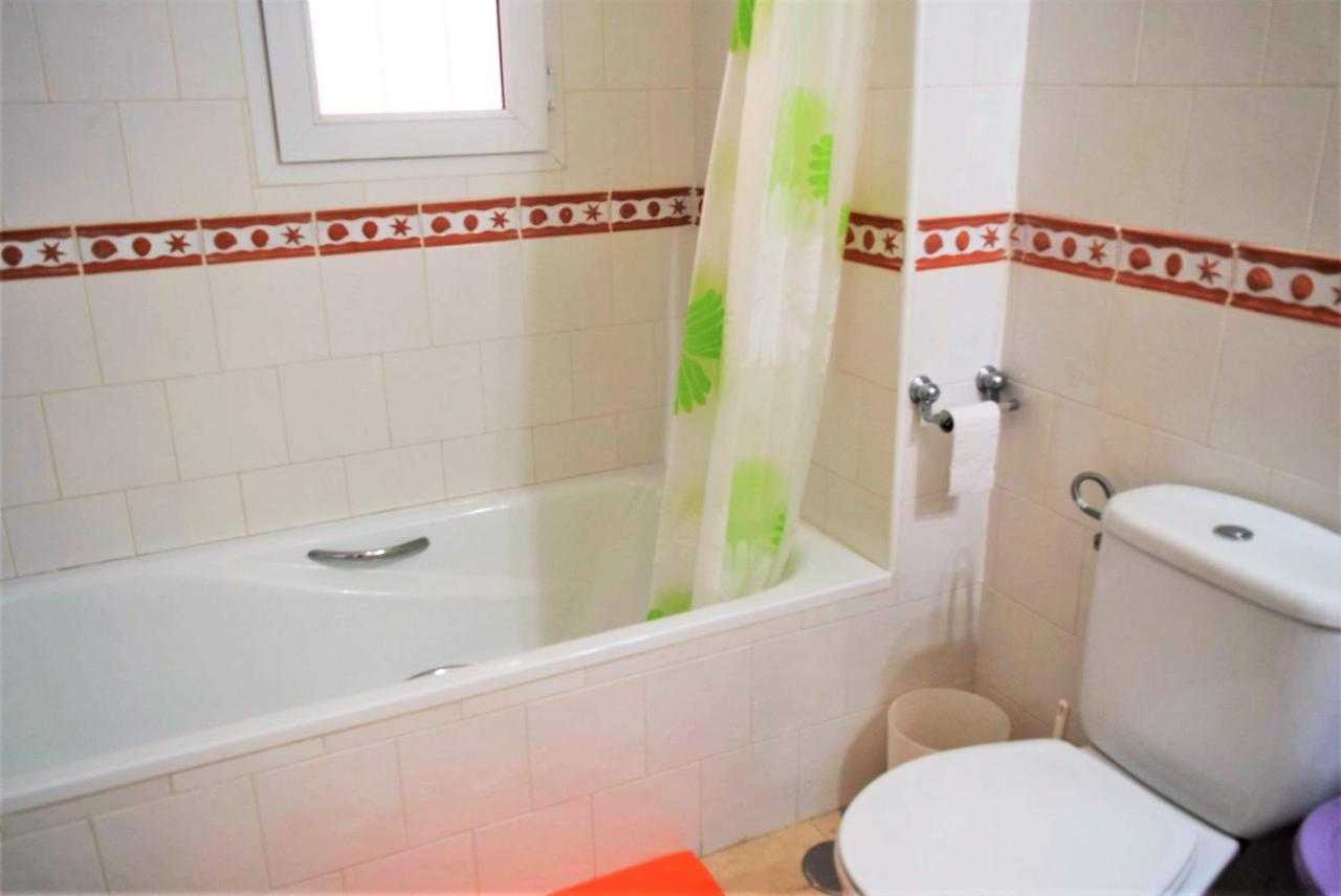 Fabulous 2 Bed 2 Bath Apartment ! Villamartin  Ngoại thất bức ảnh