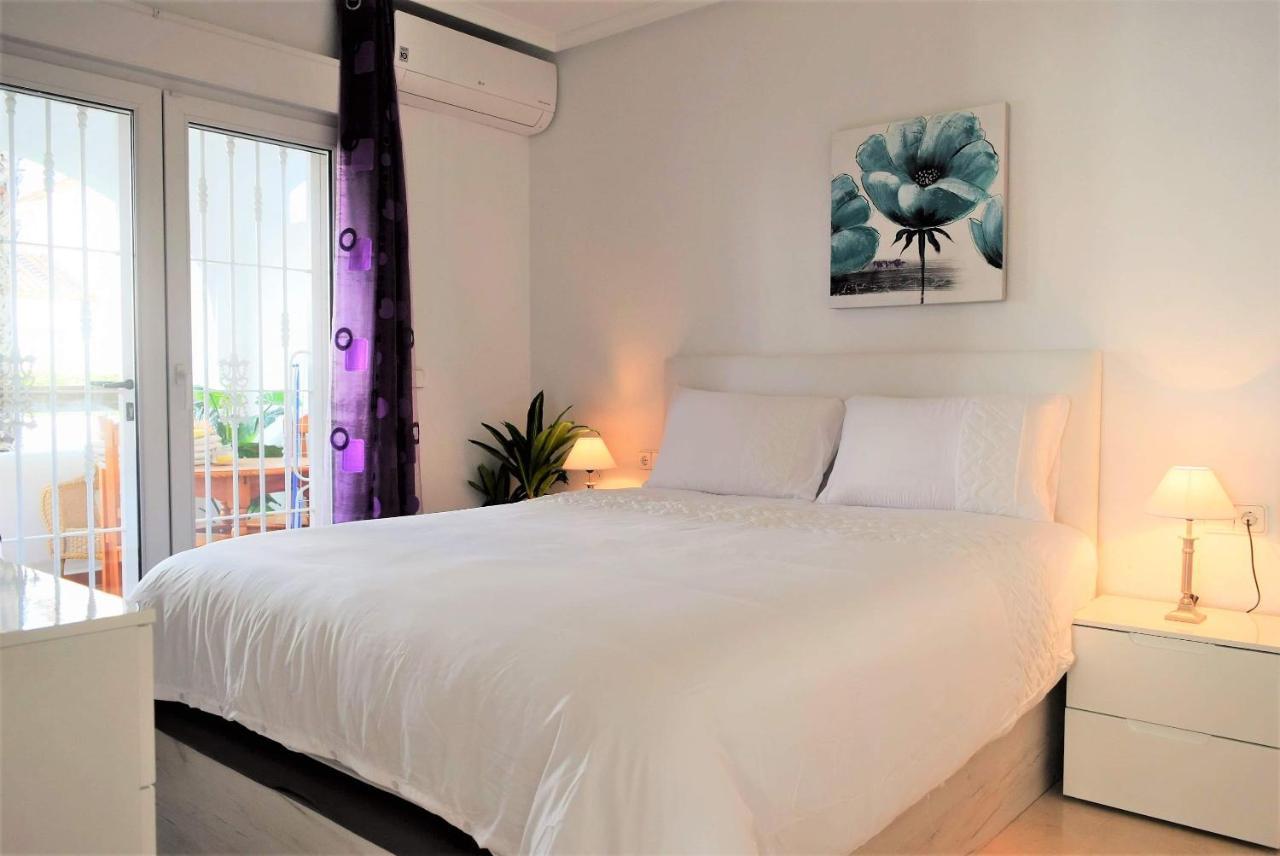 Fabulous 2 Bed 2 Bath Apartment ! Villamartin  Ngoại thất bức ảnh