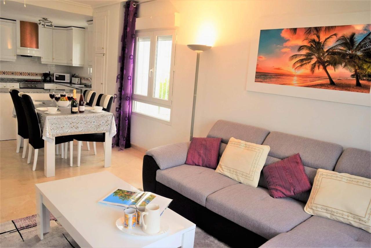 Fabulous 2 Bed 2 Bath Apartment ! Villamartin  Ngoại thất bức ảnh