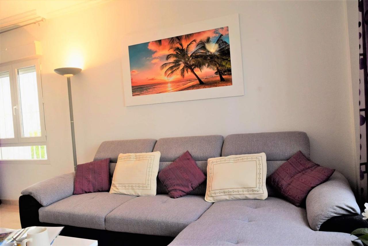 Fabulous 2 Bed 2 Bath Apartment ! Villamartin  Ngoại thất bức ảnh